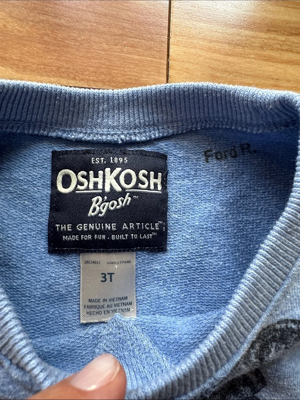 OshKosh B'gosh Light Blue Dinosaur Crewneck Sweatshirt 3T
